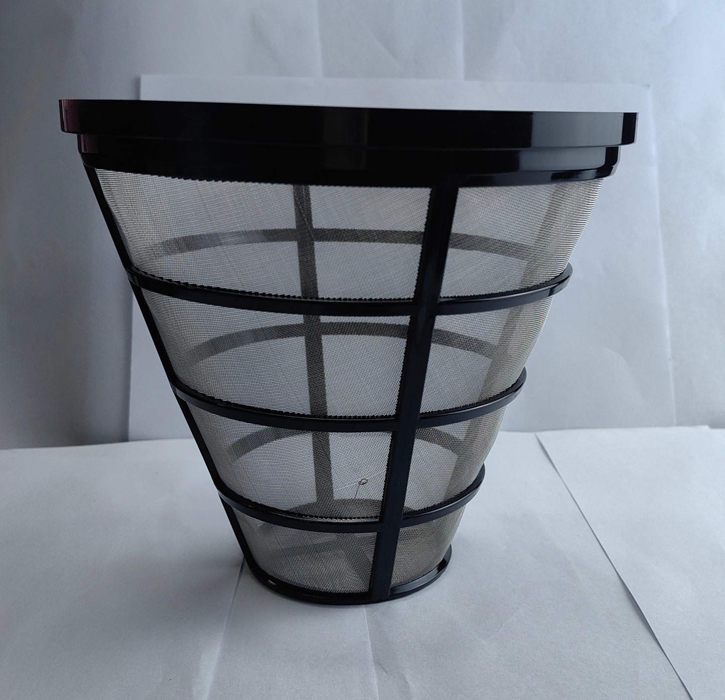 Filter screen on the water tank