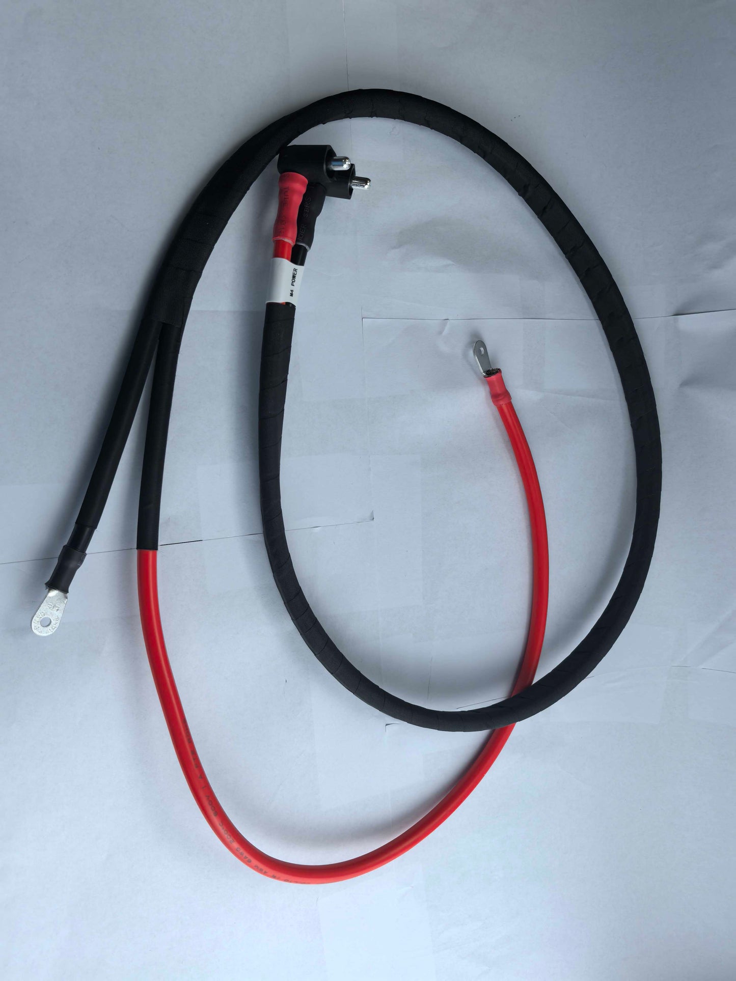 Right rear motor power cord J150