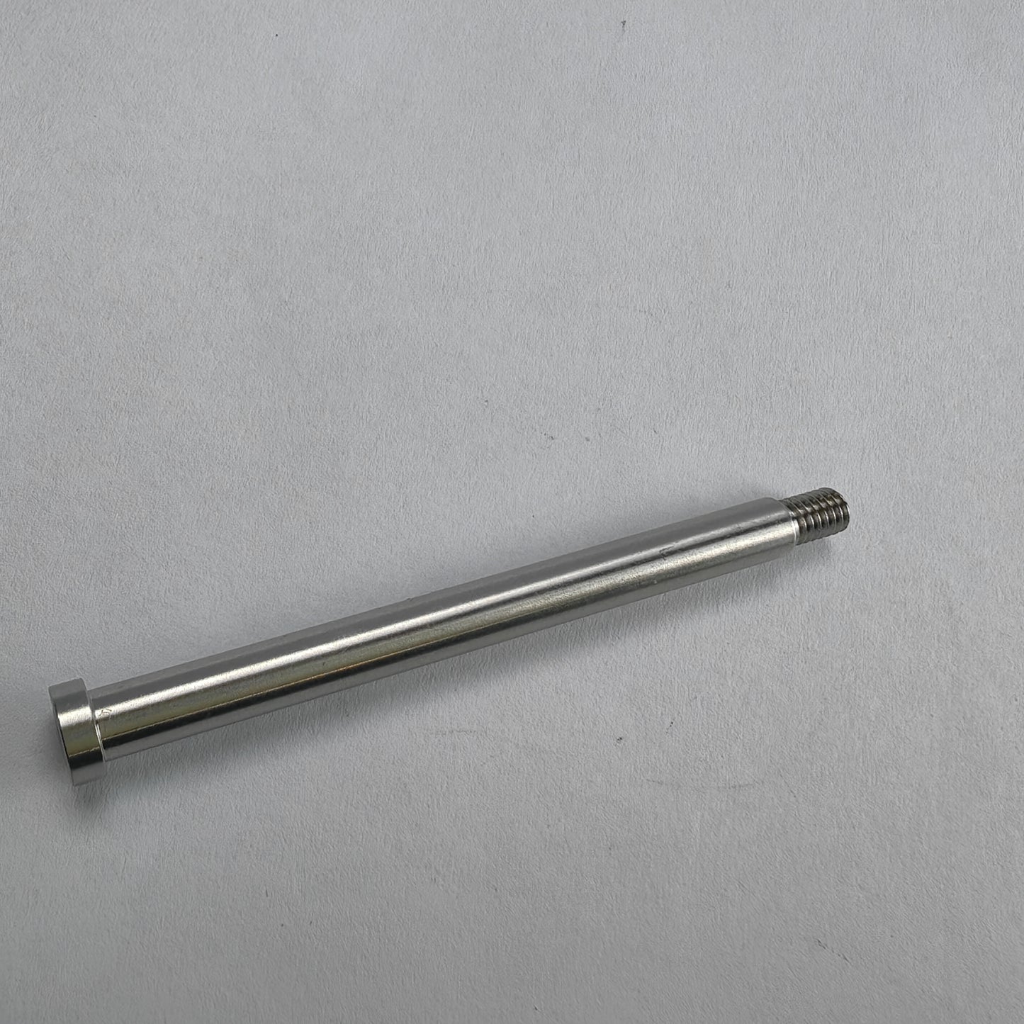 J150 fixing shoulder bolt