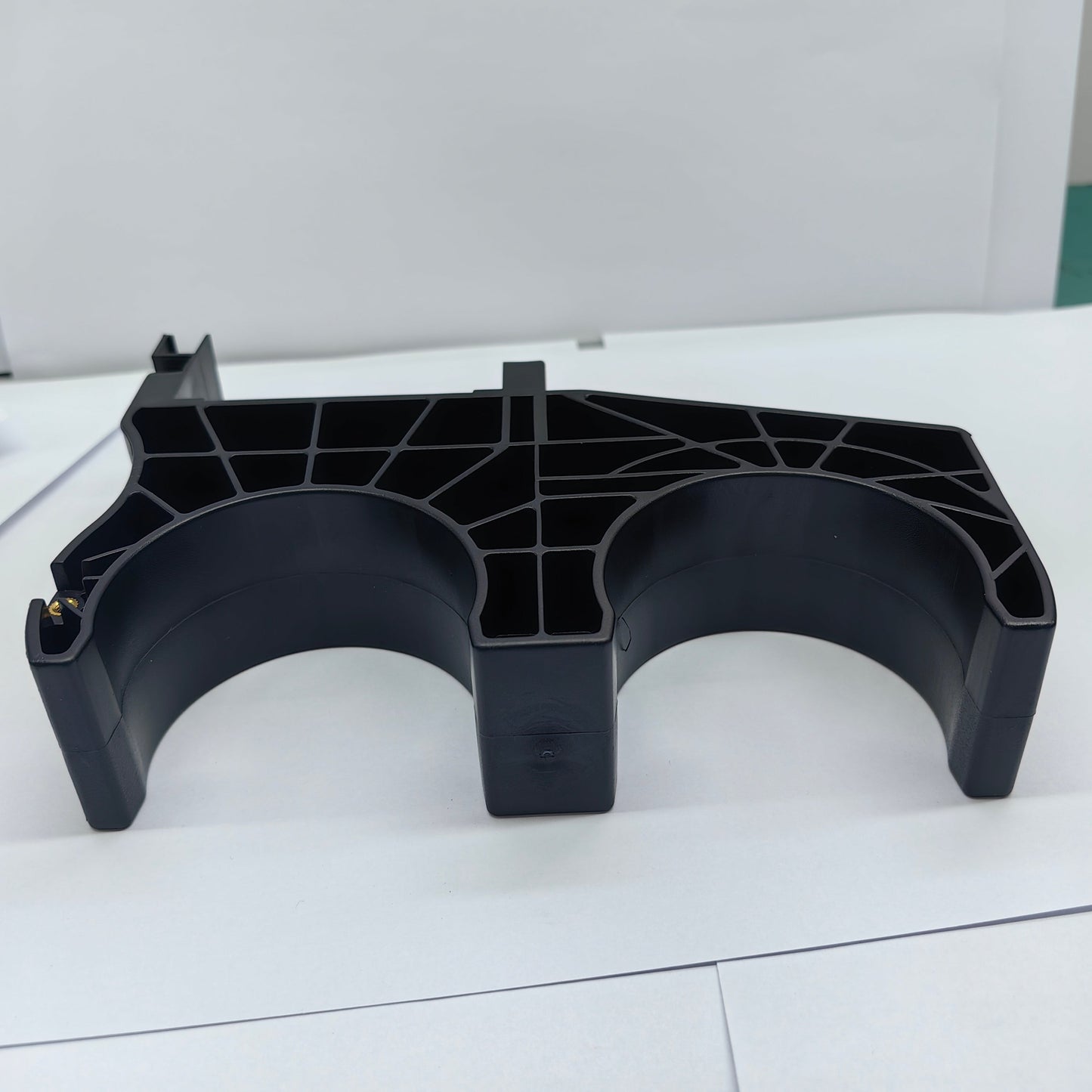 Arm Half Circle Slot J150