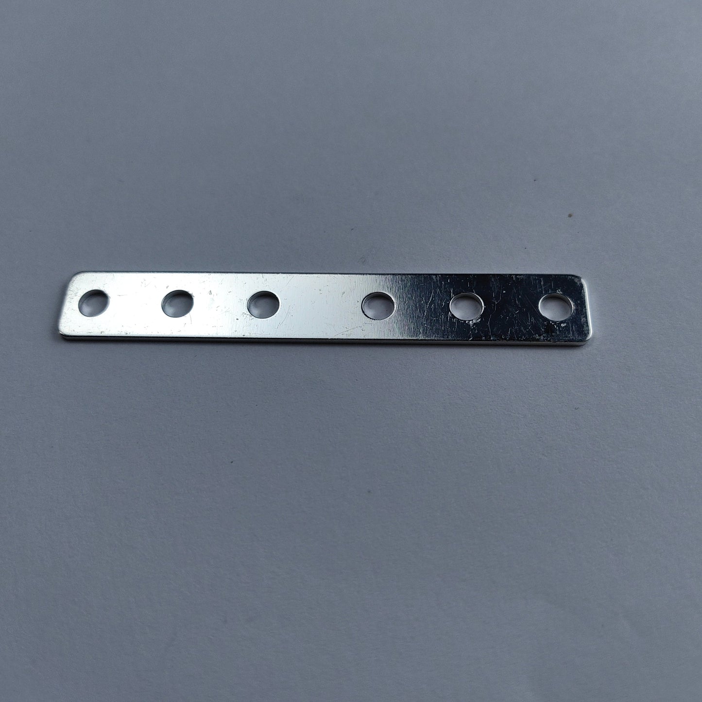 Connector current sharing copper bar