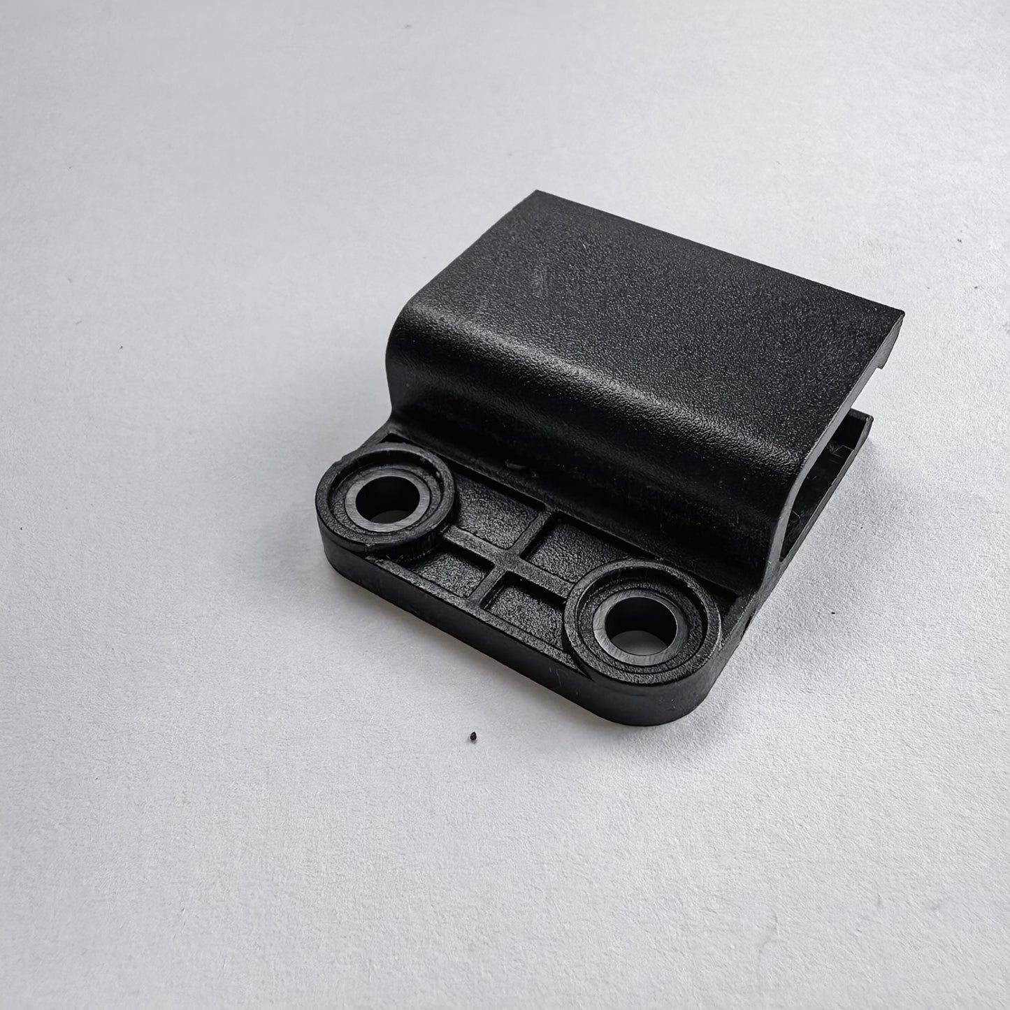 Front Crossbeam Cable Holder J70/150