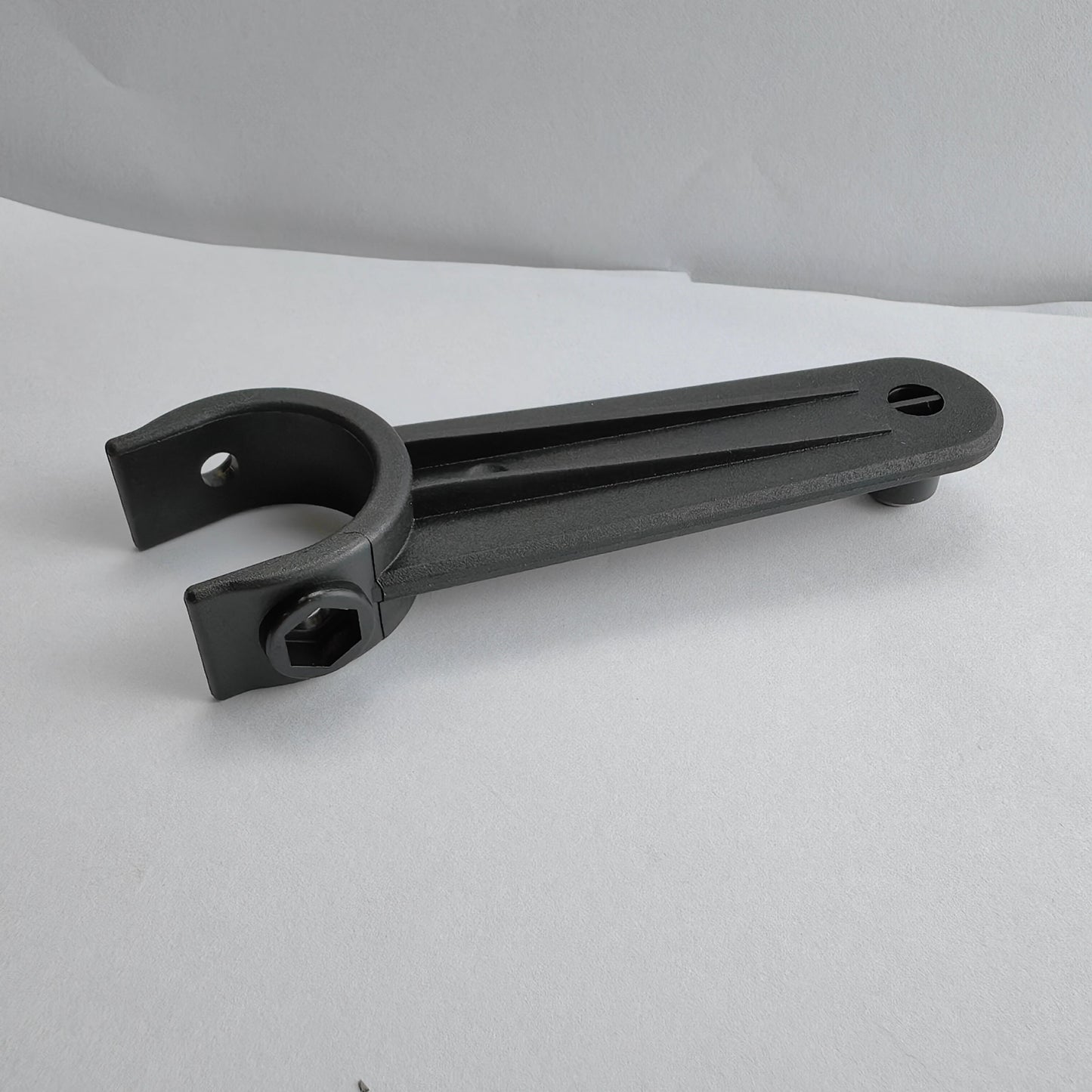 J70/150 Rear Radar Bracket Shaft