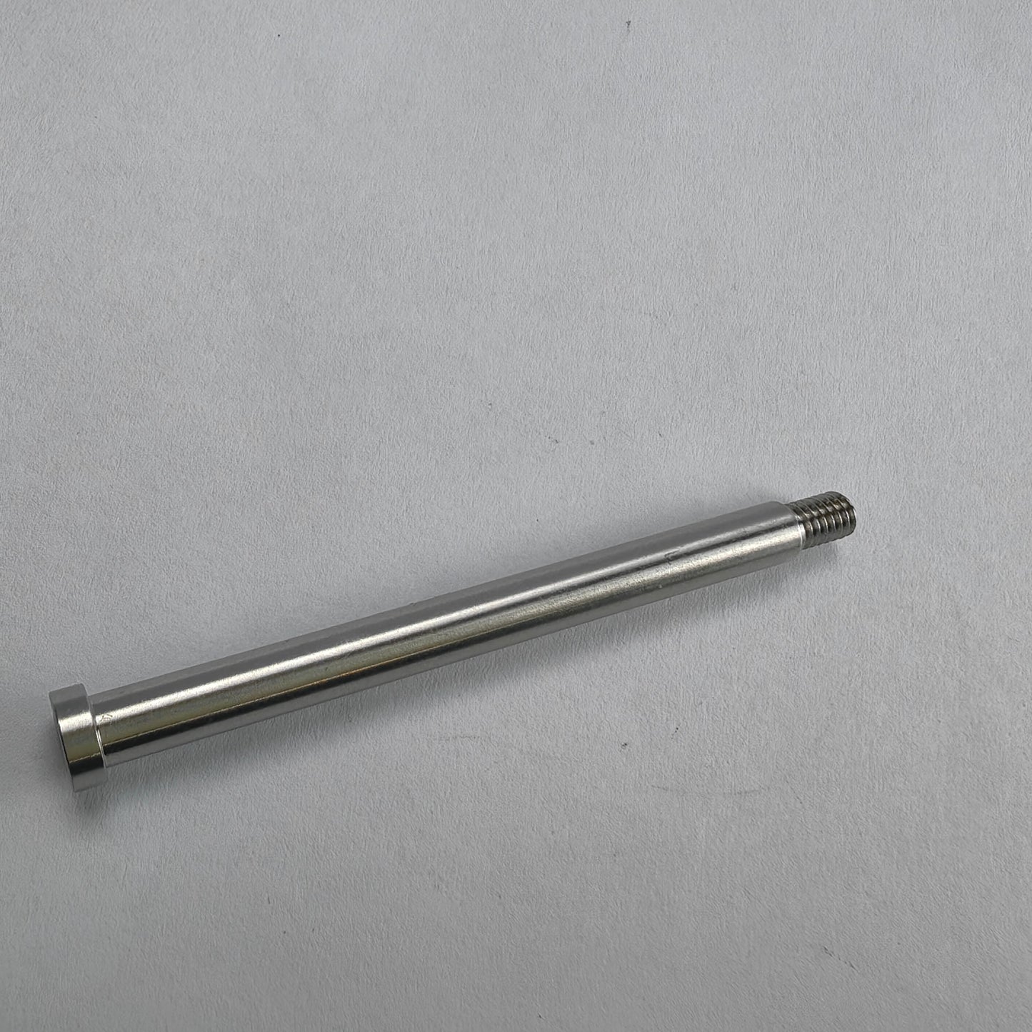 J150 fixing shoulder bolt